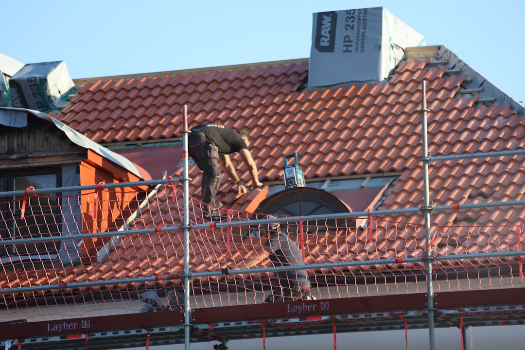 Pose Velux fenêtre de toit Lyon